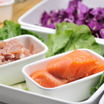 Salad Deli Margo - トッピングで人気のサーモンは、抗酸化作用がありアンチエイジング効果◎