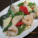 台湾料理 太和菜工坊 - 【写真追加】エビとアスパラの塩味炒め