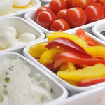 サラダデリMARGO - 野菜のトッピングも多数ご用意しています