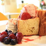 はちの巣カフェ 西区店 - 