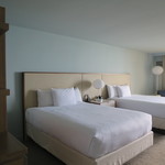 Hyatt Regency Waikiki Beach Resort and Spa - ベッドが高くて、上がるのも下りるのもゆるくない(2018年4月)