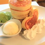 はちの巣カフェ - 