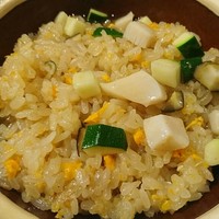施家菜 - 沖縄のなんちゃら貝入りのもち米チャーハン