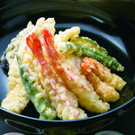 Hakata Tempura Semmon Tenohirugohan - 