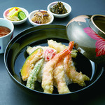 Hakata Tempura Semmon Tenohirugohan - 