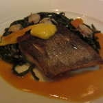 シグネチャー - 赤イサキのポワレ パスピエールと季節の貝のエチュべにブイヤベースソース