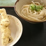山内うどん店 - 