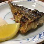 酒房 月桂冠 - サバの塩焼きがパサパサで残念でした〜