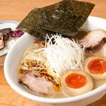 自家製麺 ラーメンＫ - 当店おすすめ♪チャーシュー・豚バラ・味玉・白髪ネギと贅沢に「K特製ラーメン 正油味」900円