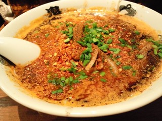 カラシビ味噌らー麺 鬼金棒 - 最高に辛い(辛さ増し、痺れ増しの状態)