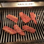 焼肉・ステーキ い志だ屋 - 煙が出ないです