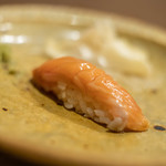 うを徳 - 陸州大間（むつおほま）の櫻鱒（さくらます） 、一貫百四十匁（≒4.2kg）