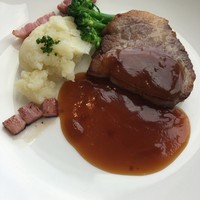 レストラン シンフォニー - コースのお肉。