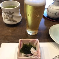 鮨政 西口店 - ランチビール 小鉢付き 400円