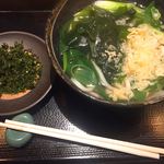 きつね庵 - 伊勢の香りあおさうどん