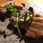 Terroir愛と胃袋 - フランス産骨付き肉のコンフィ アップ