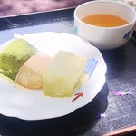 星出茶屋 - わらび餅400円