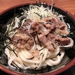 肉つけうどん うつけ - 海苔とネギをかき分け