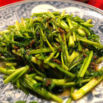 熊飯店 - 牛肉と青菜の炒めもの