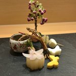 日本料理 十三蔵 - 八寸、ゴボウでつくしを、大根で盆栽を表現