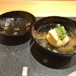 日本料理 十三蔵 - 椀物、木の芽が目に眩しい