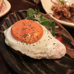 嬉々 わらまさ - 目玉焼きの和牛ミンチカツ（380円）