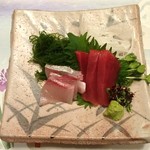 Hanamizushi - お作り、マグロ赤身とカンパチ