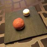 長谷川 稔 - シュークリーム　和三盆のマカロン