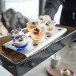 à nu retrouvez-vous - スペシャルランチ880HKDのやつ頑張っていってみます。アミューズ可愛い