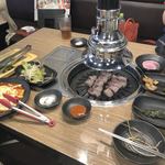 ヨプの王豚塩焼 熟成肉専門店 - 