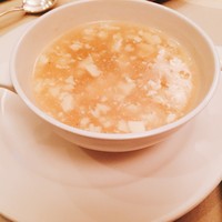 中国料理 彩湖 - ふかひれと浅利入り豆腐のとろみスープ