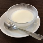 中国菜 膳房 - 杏仁豆腐　※お粥セット850円（税込）