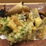 旬菜 おぐら家 - 天然春山菜天ぷら