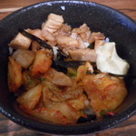 段七 - 日替わりミニ丼豚マヨキムチ