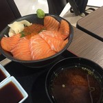 漁港めし家 牧原鮮魚店 イオンモール長久手店