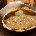 海鮮問屋 三宮 セリ壱 - 蟹味噌甲羅焼き