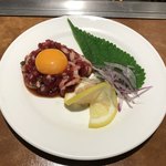 サラン焼肉レストラン - ユッケ