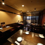 もつ鍋 やましょう - 2階広間テーブル席　団体20名様まで対応