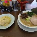 ラーメンとチャーハン