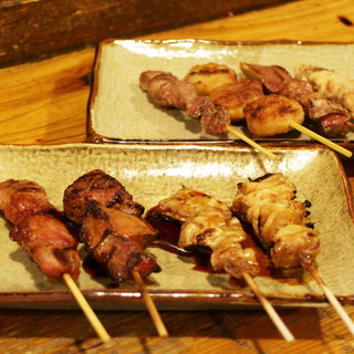 炭火やきとり あかしろ屋_1