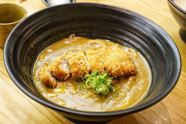 北新地本通り つるとんたん 琴しょう楼 北新地 うどん ネット予約可 食べログ