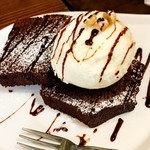 EMPORIO cafe&dining - チョコレートブラウニー