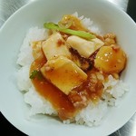 麺屋 愛心 - サービス白飯に掛けて２度美味しい！