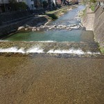 国八食堂 - おまけ、宮川の清流