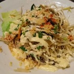 らぁ麺 三軒屋 - もやしキャベツ