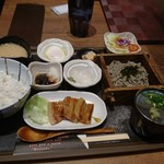 麦とろ物語 with ヘルシー麺 - 全景