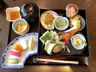 京都の出町柳で幸せランチ おしゃれで人気なランチ店12選 食べログまとめ 京都の出町柳で幸せランチ おしゃれで人気なランチ店12選 食べログまとめ