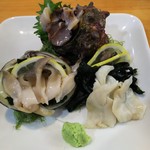 新鮮な貝の刺身