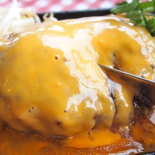 アクセス抜群で仕事の合間に◎サービスランチ1,980円～