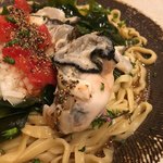 饗 くろ喜 - 生で食べられる牡蠣をサッと湯通し